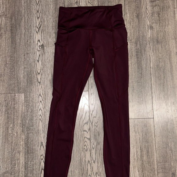 Lululemon Fast and Free Leggings Size 4 25” inseam Cassis - Picture 3 of 4